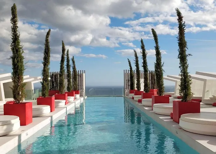 Mara's Higueron West - Scandinavian Luxury - Seaviews & Natural Landscapes *