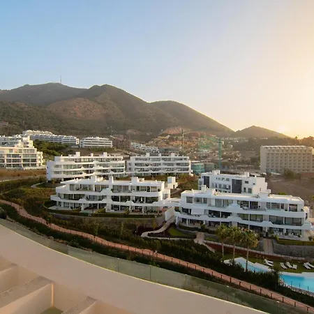 Mara's Higueron West - Scandinavian Luxury - Seaviews & Natural Landscapes *