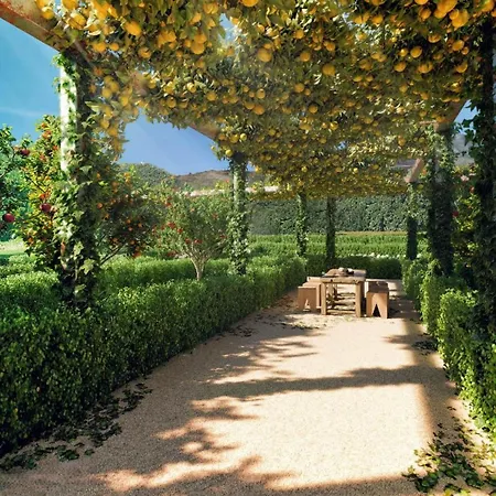 Mara's Higueron West - Scandinavian Luxury - Seaviews & Natural Landscapes