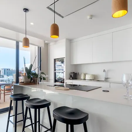 Mara's Higueron West - Scandinavian Luxury - Seaviews & Natural Landscapes