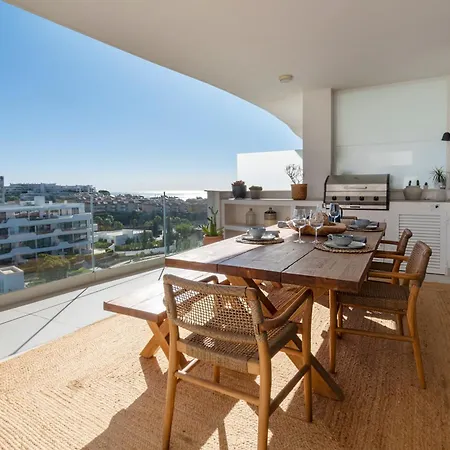 Mara's Higueron West - Scandinavian Luxury - Seaviews & Natural Landscapes *