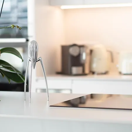 Mara's Higueron West - Scandinavian Luxury - Seaviews & Natural Landscapes